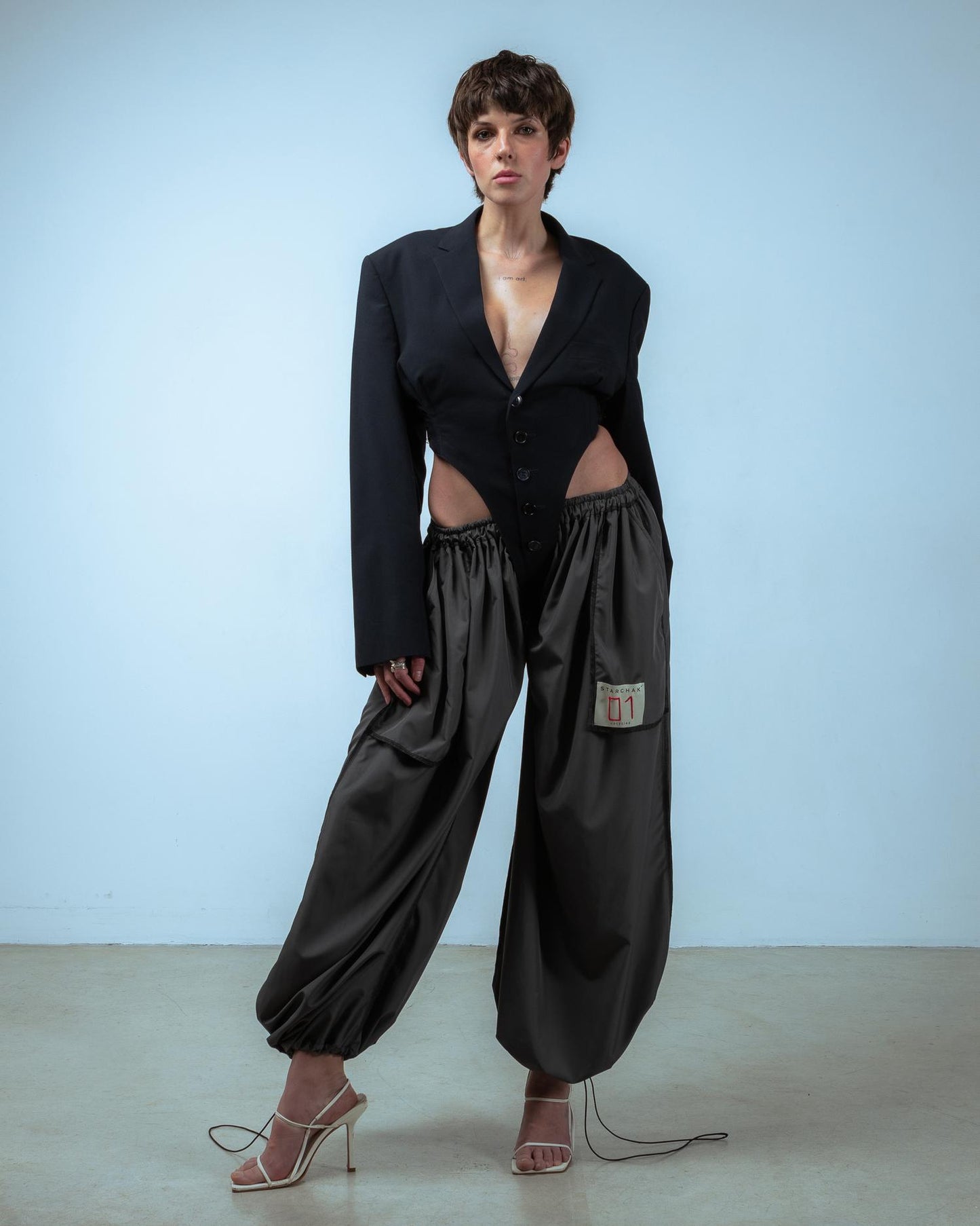 WIDE-LEG PANTS