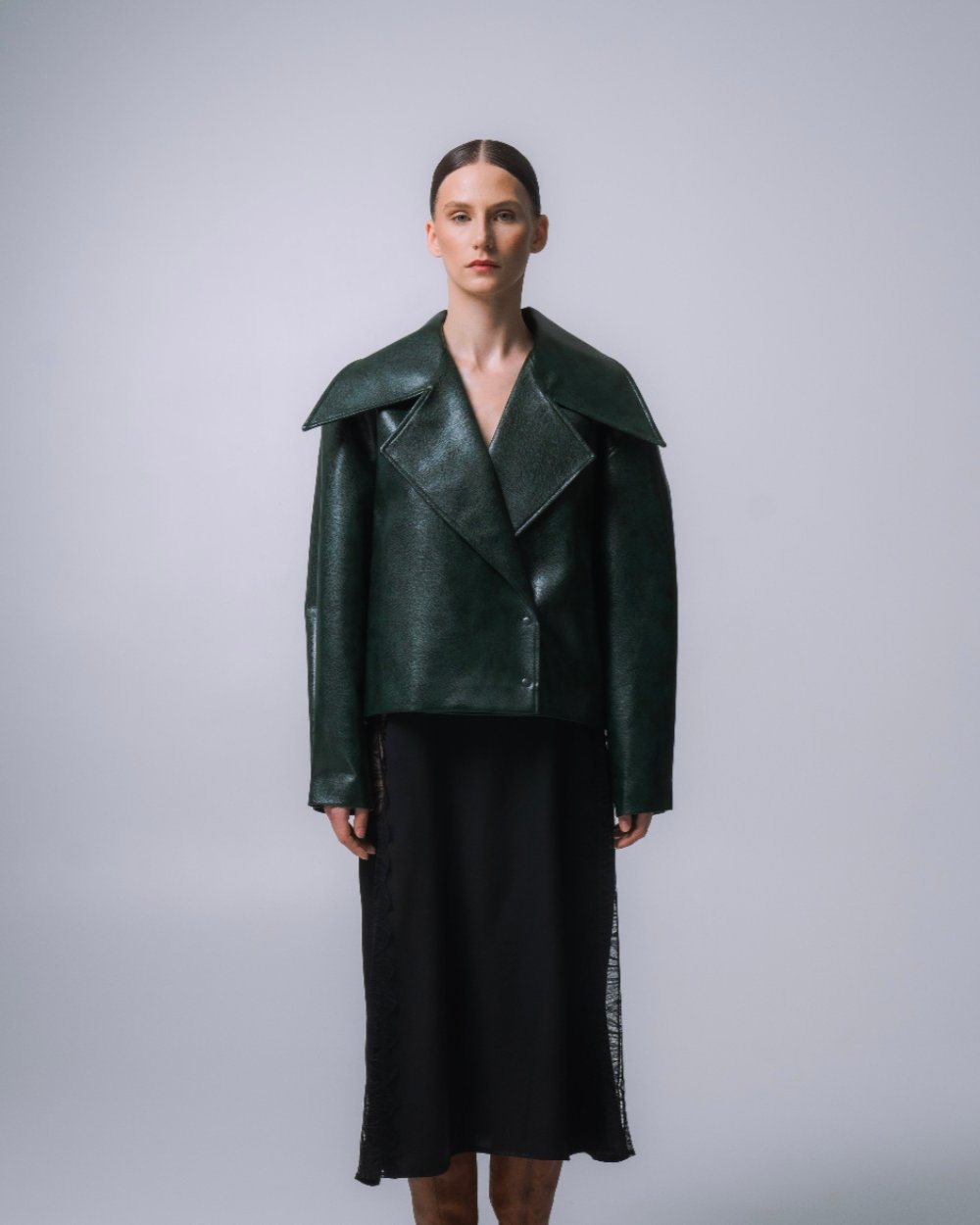 ЖАКЕТ З ЕКОШКІРИ СМАРАГДОВИЙ