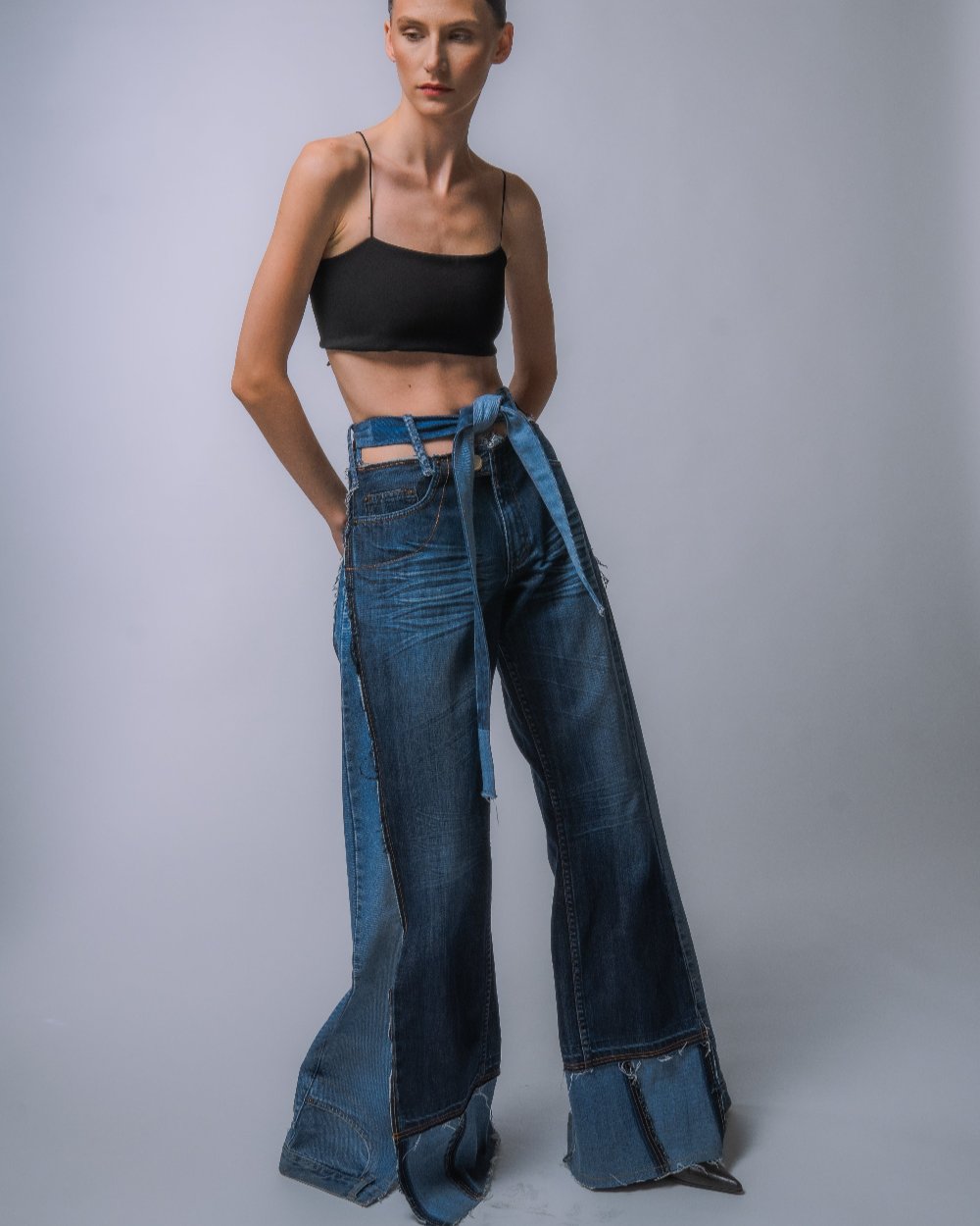 АПСАЙКЛ ДЖИНСИ З РОЗРІЗАМИ